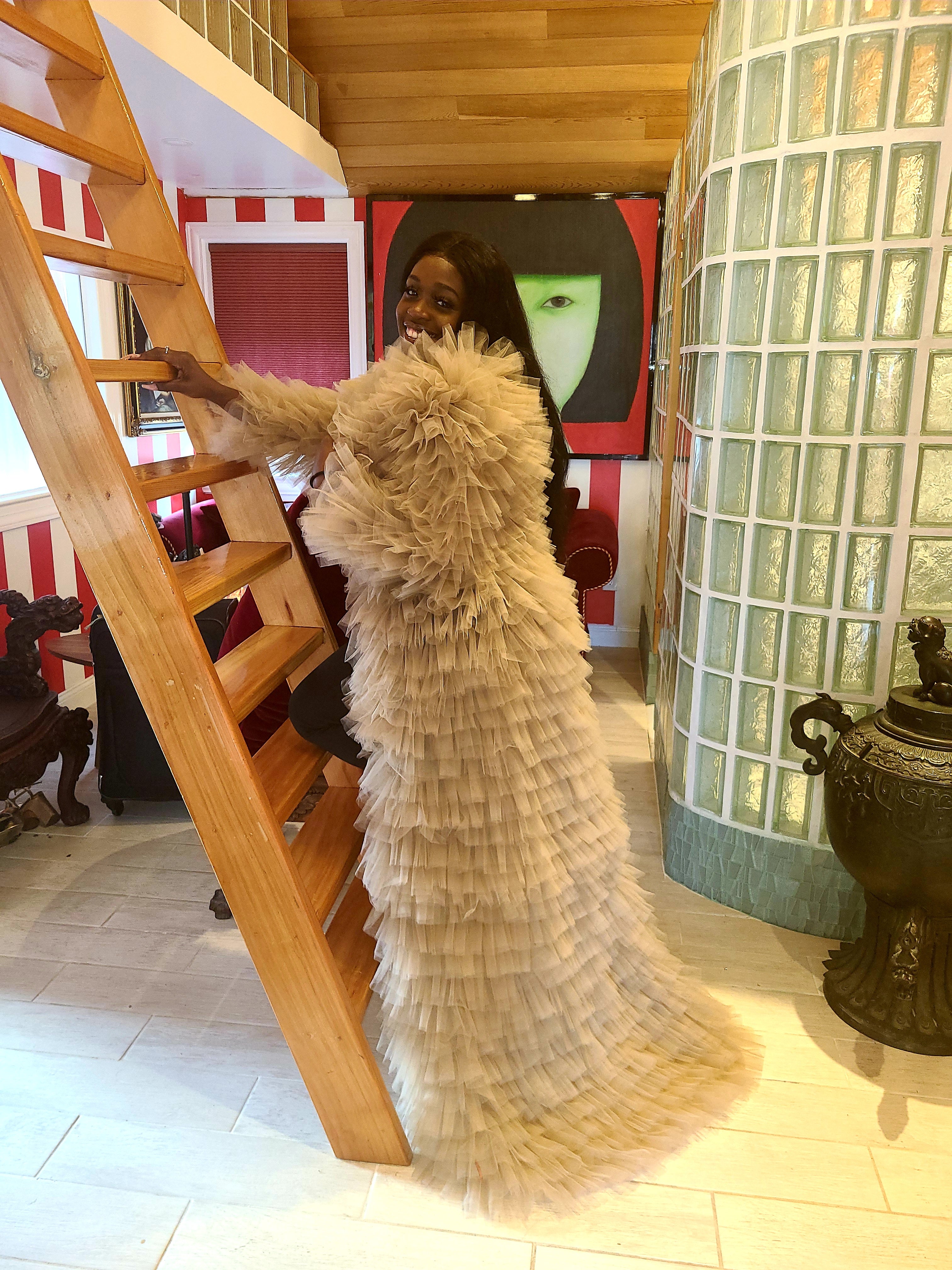 Allure “59” Ruffled Coat